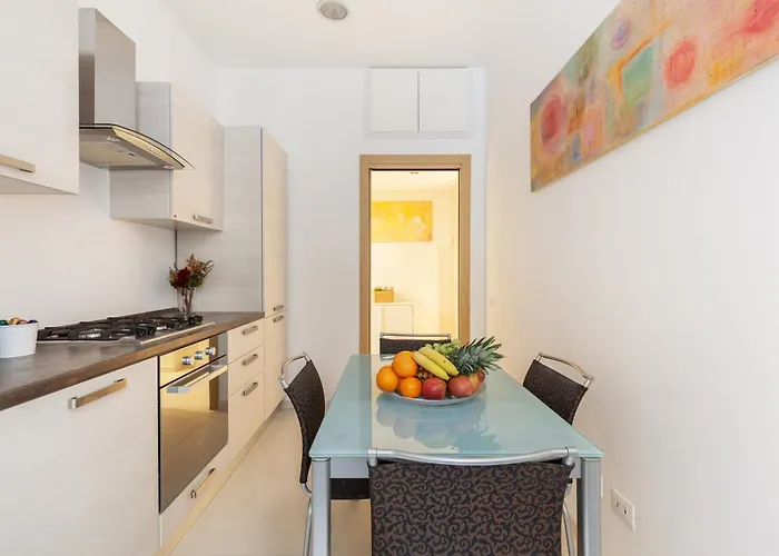 Apartment Hostly-the Happya Charme Rom